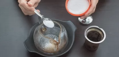 Çaydanlıktaki Sarı Lekeler Nasıl Çıkar?