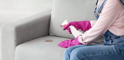 Koltuktan Kahve Lekesi Nasıl Çıkar?